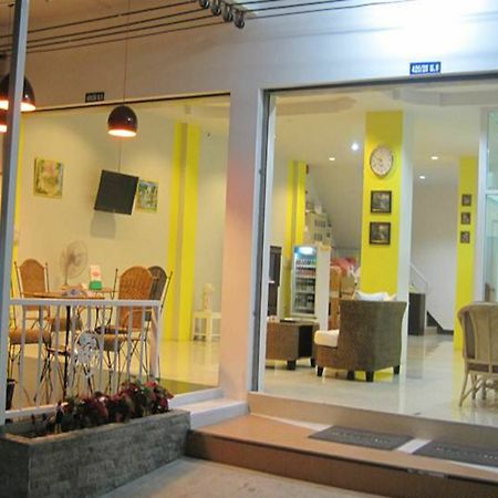 Br-Guesthouse Pattaya Ngoại thất bức ảnh