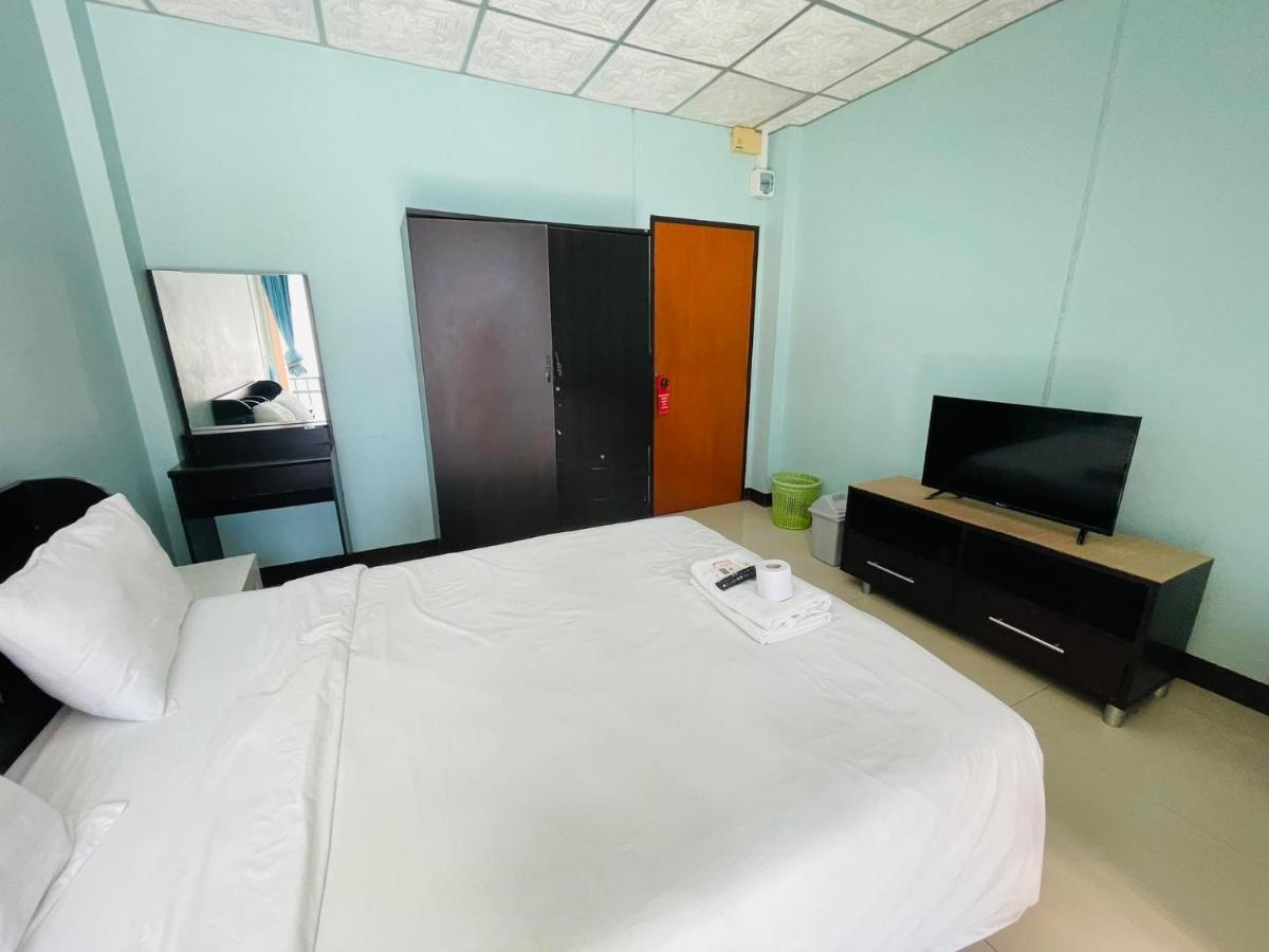 Br-Guesthouse Pattaya Ngoại thất bức ảnh
