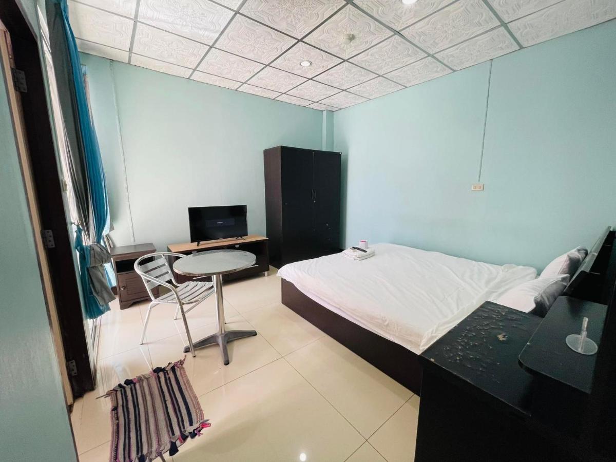 Br-Guesthouse Pattaya Ngoại thất bức ảnh