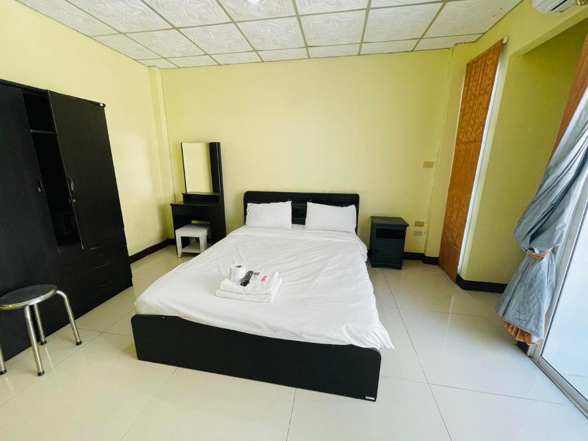 Br-Guesthouse Pattaya Ngoại thất bức ảnh