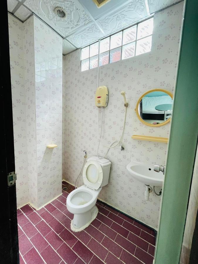 Br-Guesthouse Pattaya Ngoại thất bức ảnh