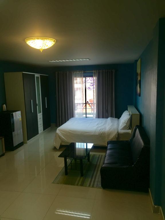 Br-Guesthouse Pattaya Ngoại thất bức ảnh