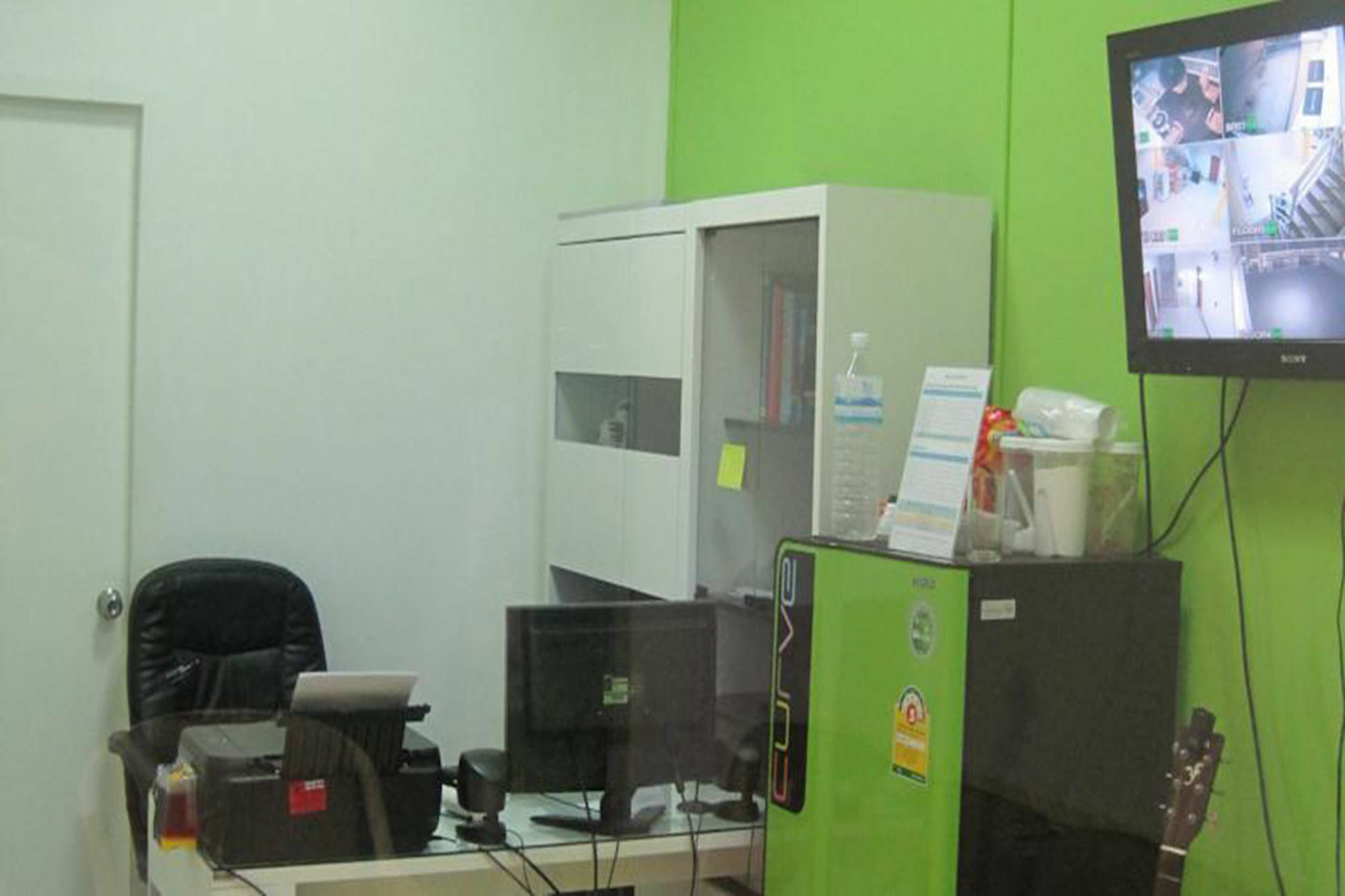 Br-Guesthouse Pattaya Ngoại thất bức ảnh