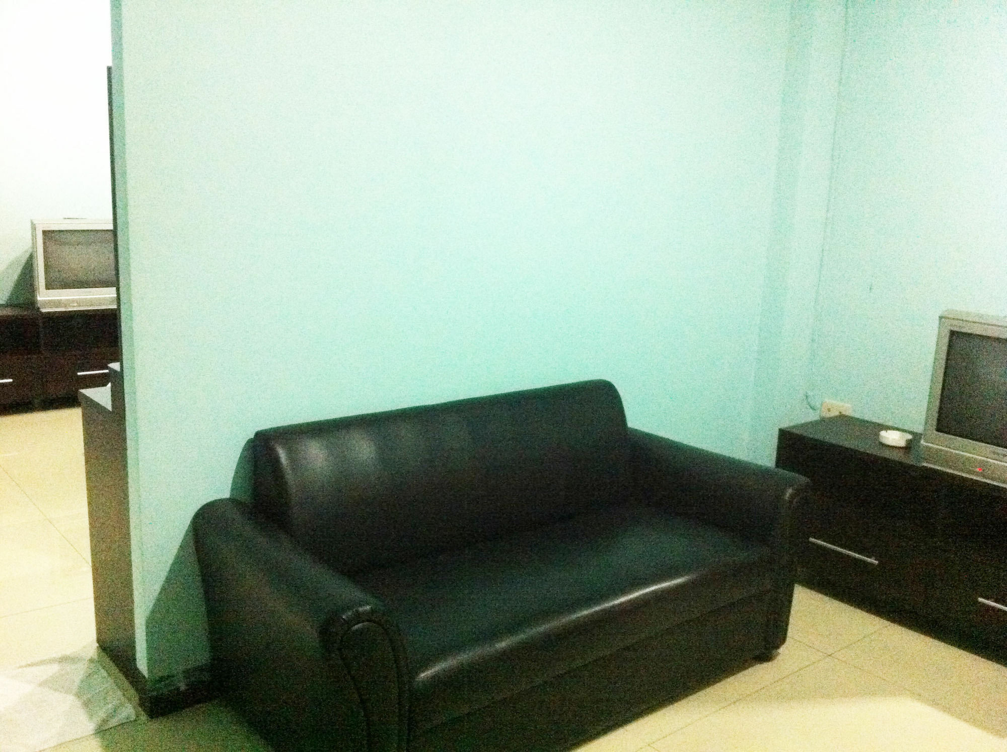 Br-Guesthouse Pattaya Ngoại thất bức ảnh